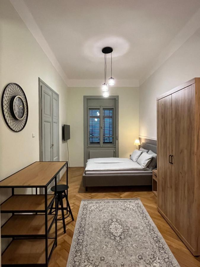 Barty Downtown Apart 1 Timisoara Exterior photo